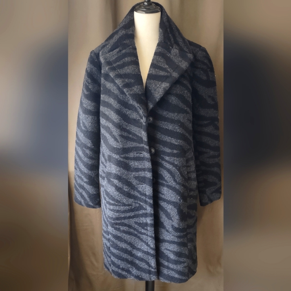 Nine West Coat